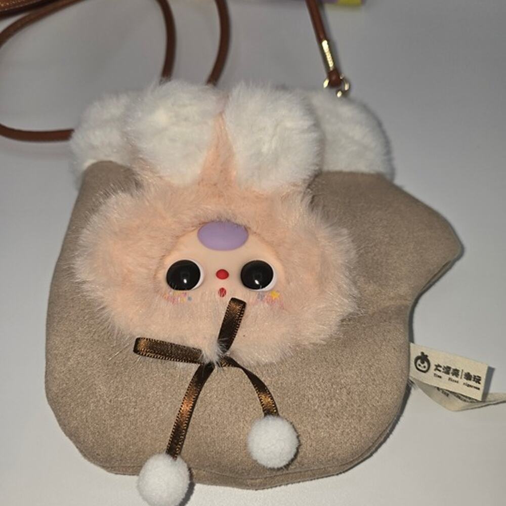 Baby Three BB3 Mobile Hanging Bag - Mitten